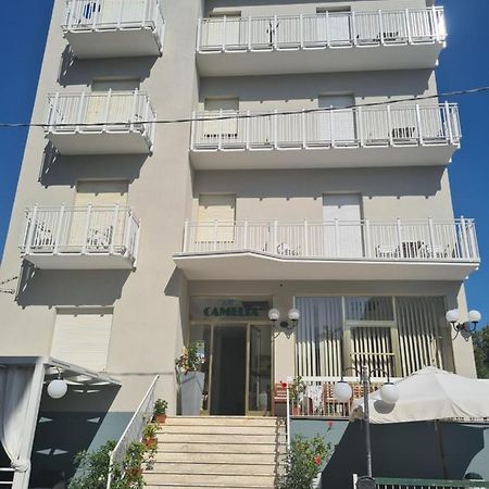 Hotel Camelia Rimini Extérieur photo