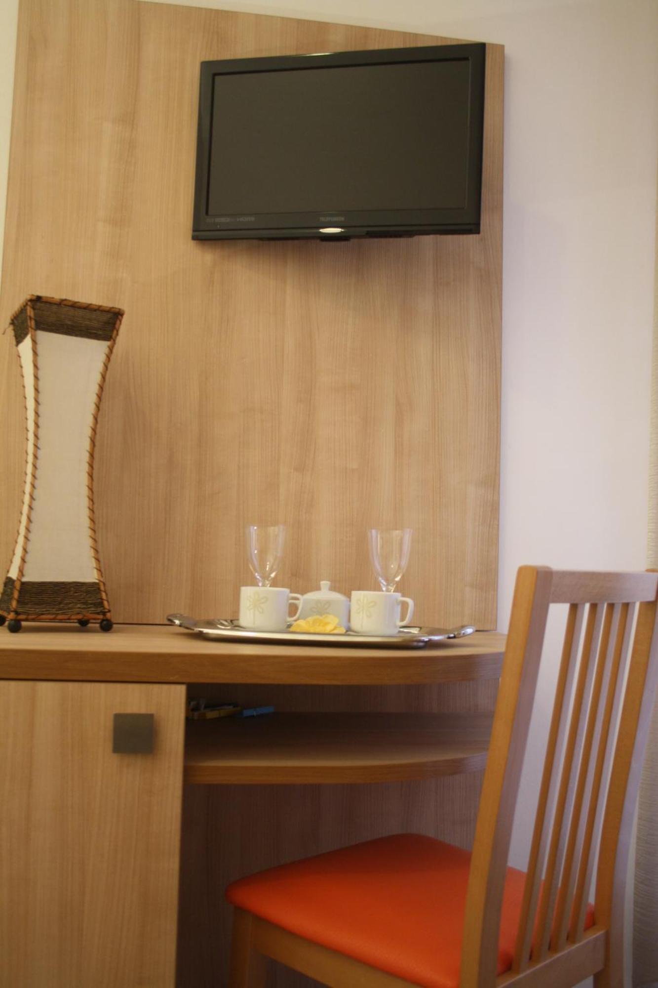 Hotel Camelia Rimini Extérieur photo