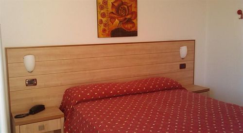 Hotel Camelia Rimini Extérieur photo